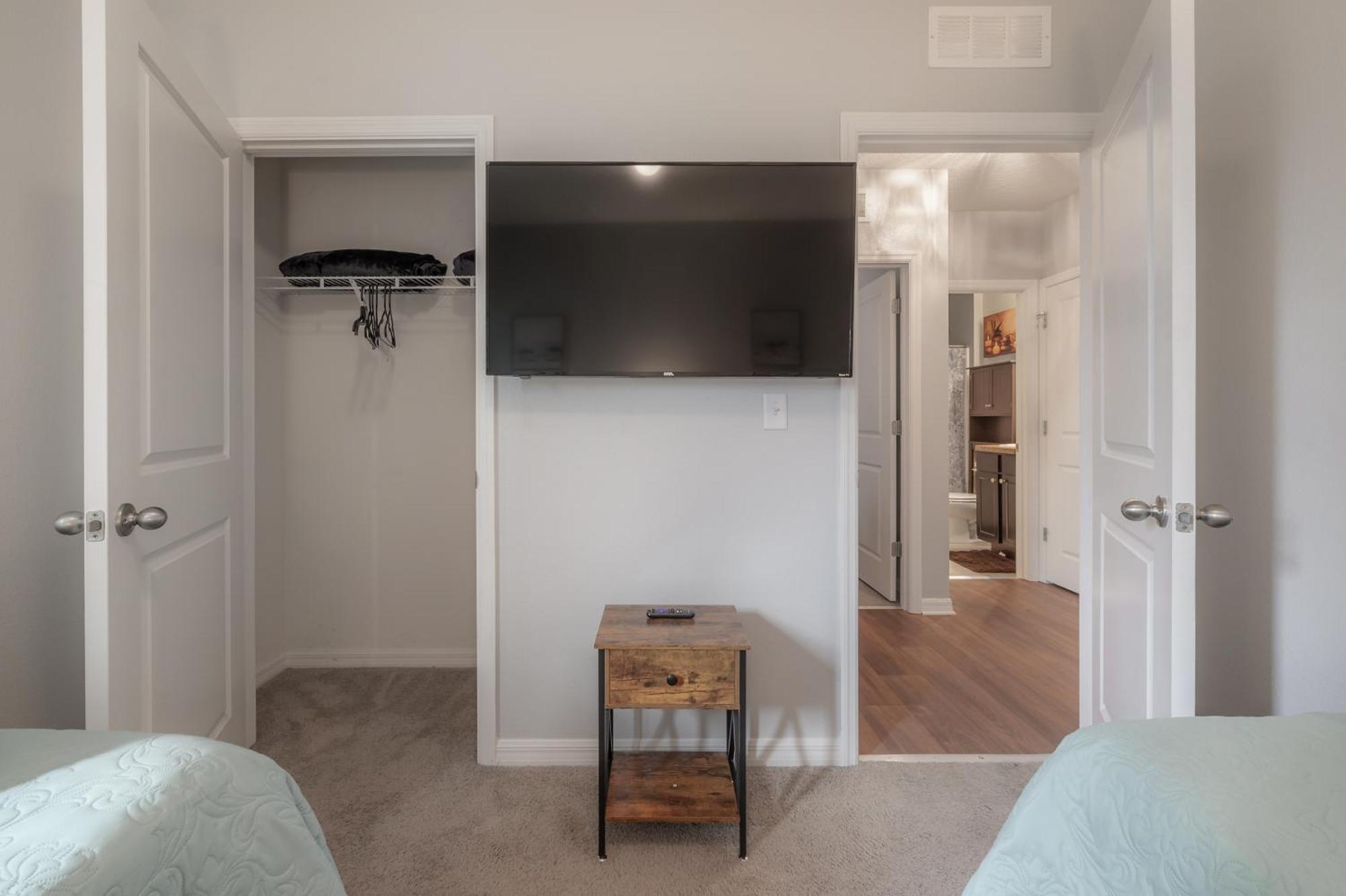 Sun City Cozy Home Ръскин Екстериор снимка