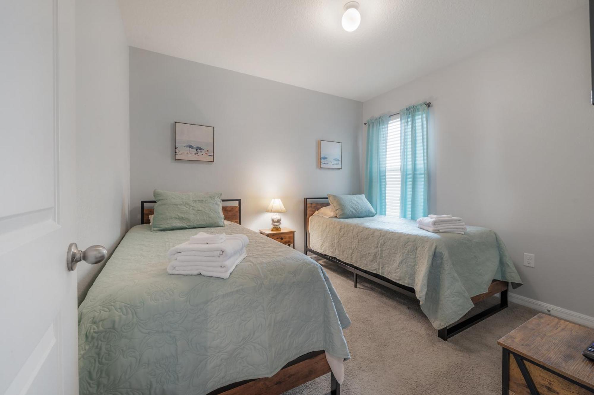 Sun City Cozy Home Ръскин Екстериор снимка