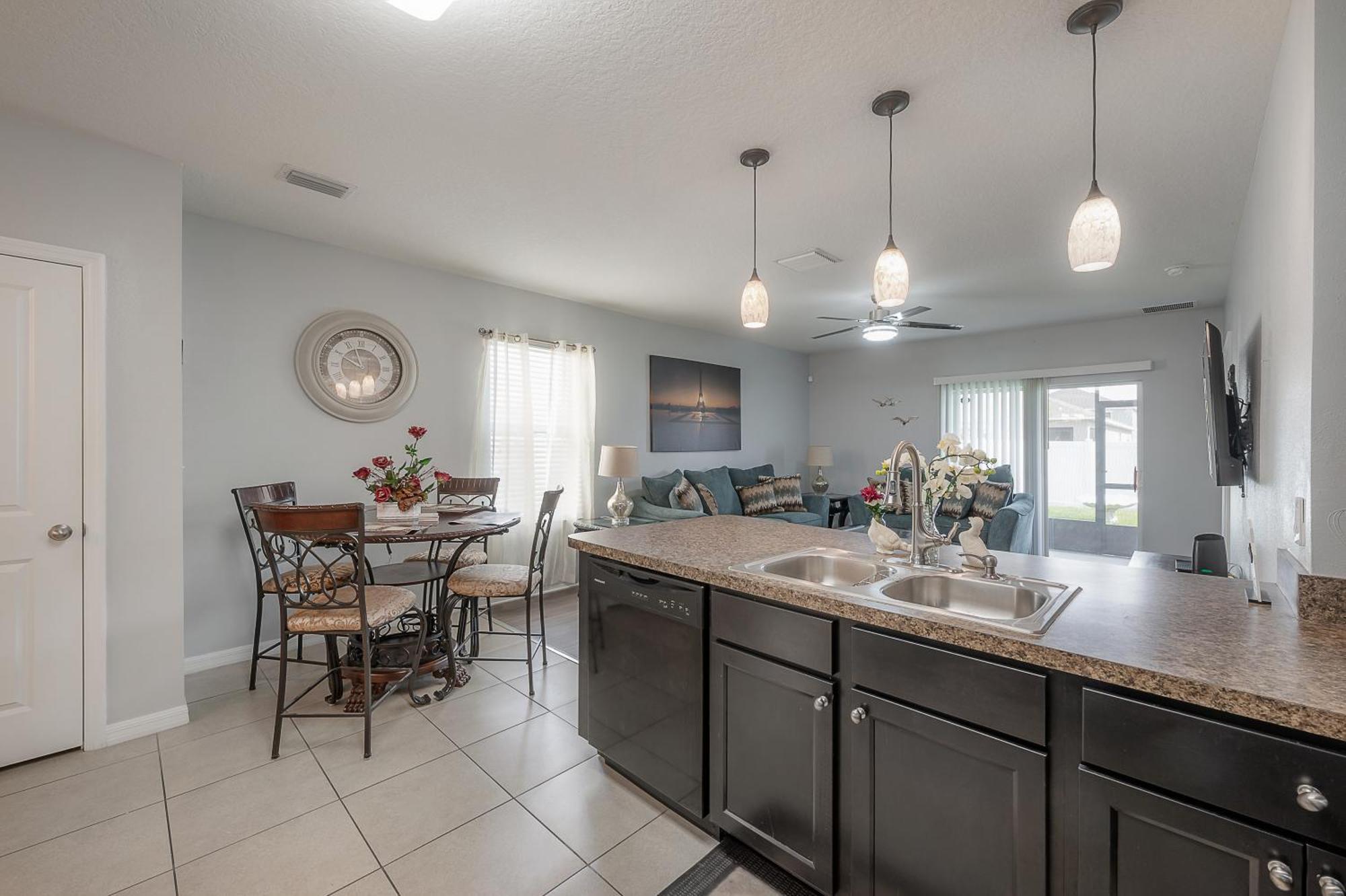 Sun City Cozy Home Ръскин Екстериор снимка